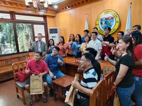 john m. dalipe|Mayor John M. Dalipe Welcomes Nueva Ecija Officers and Staff .